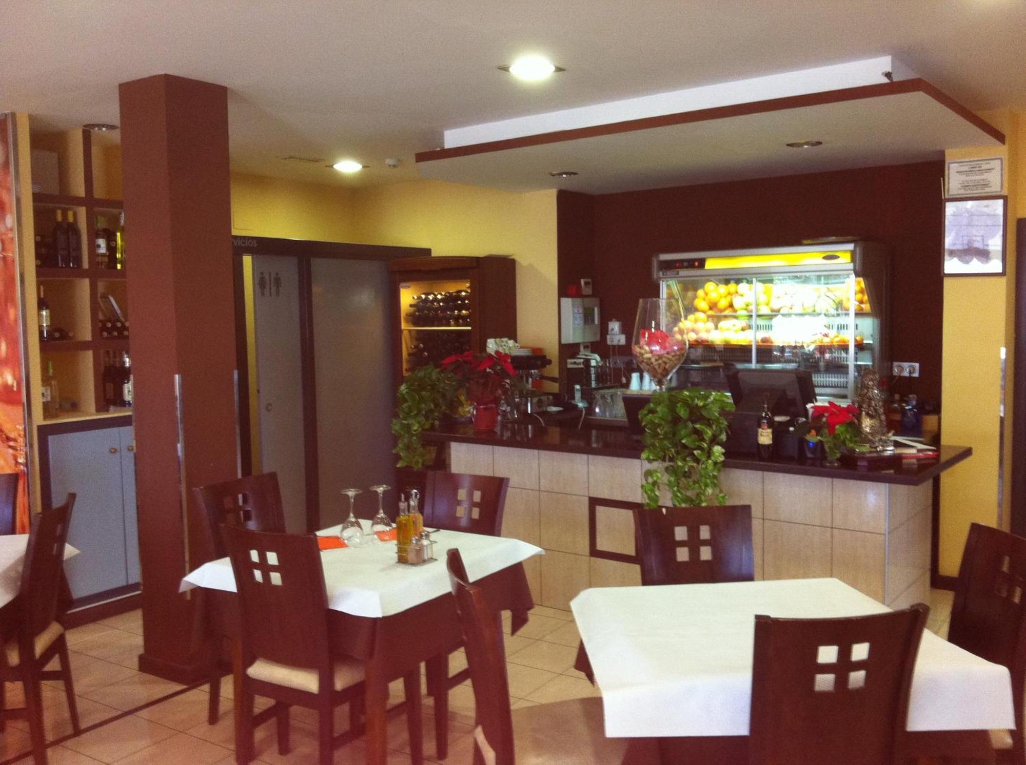 Hotel El Cruce Moraleda Moraleda De Zafayona Eksteriør bilde