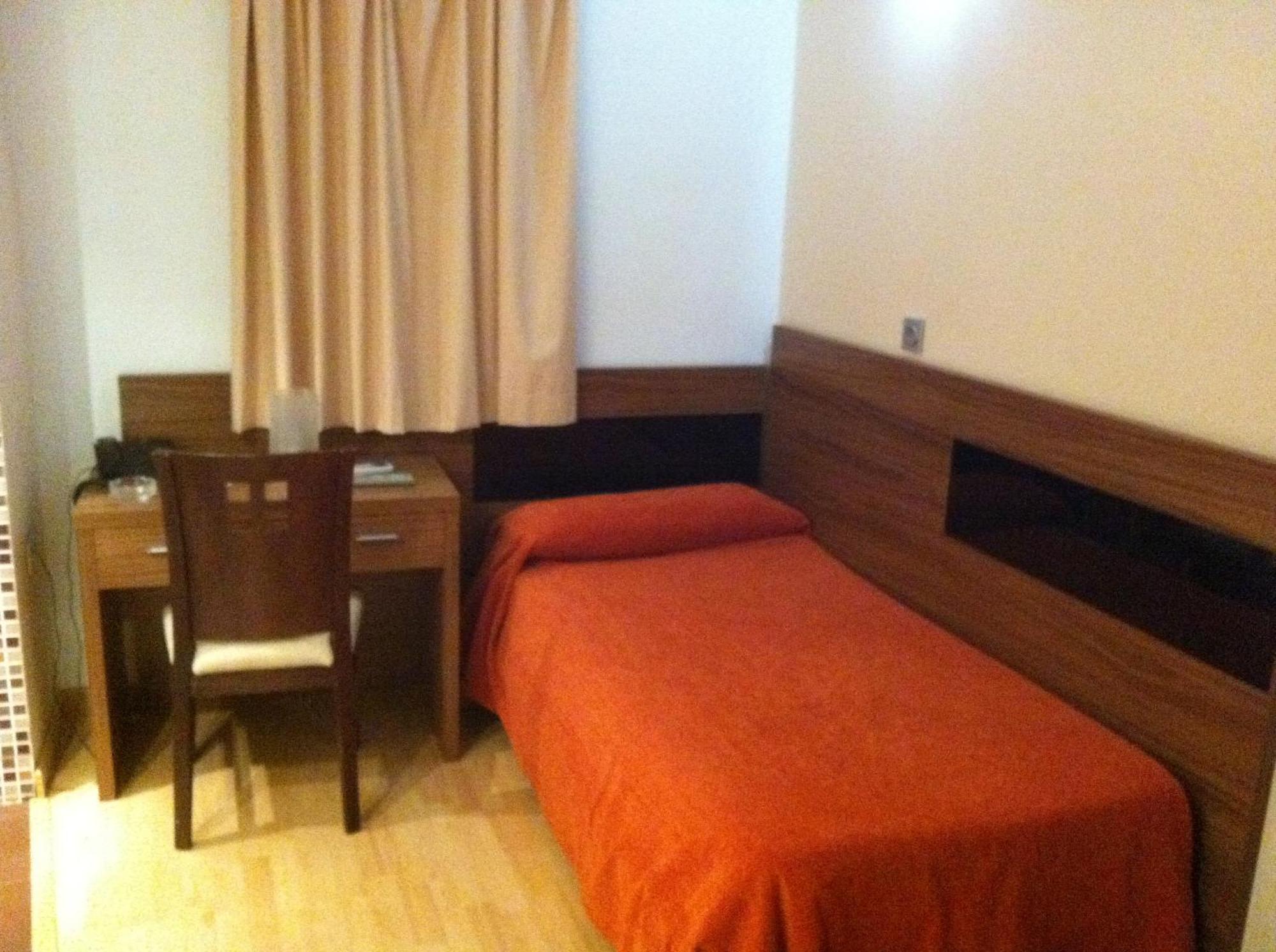 Hotel El Cruce Moraleda Moraleda De Zafayona Eksteriør bilde
